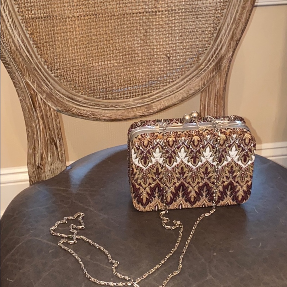 Ooh la la purse box with shimmer stitching